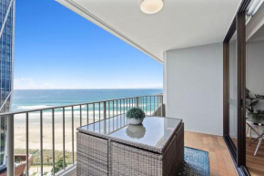 'Coastal Cool' Penthouse Paradise and Ocean Outlooks
